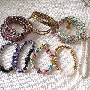 🍀Assorted Women's Beaded Wrap and Elastic Bracelet Sets in Multicolor